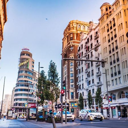 Appartamento Apartamento Familiar Madrid Esterno foto