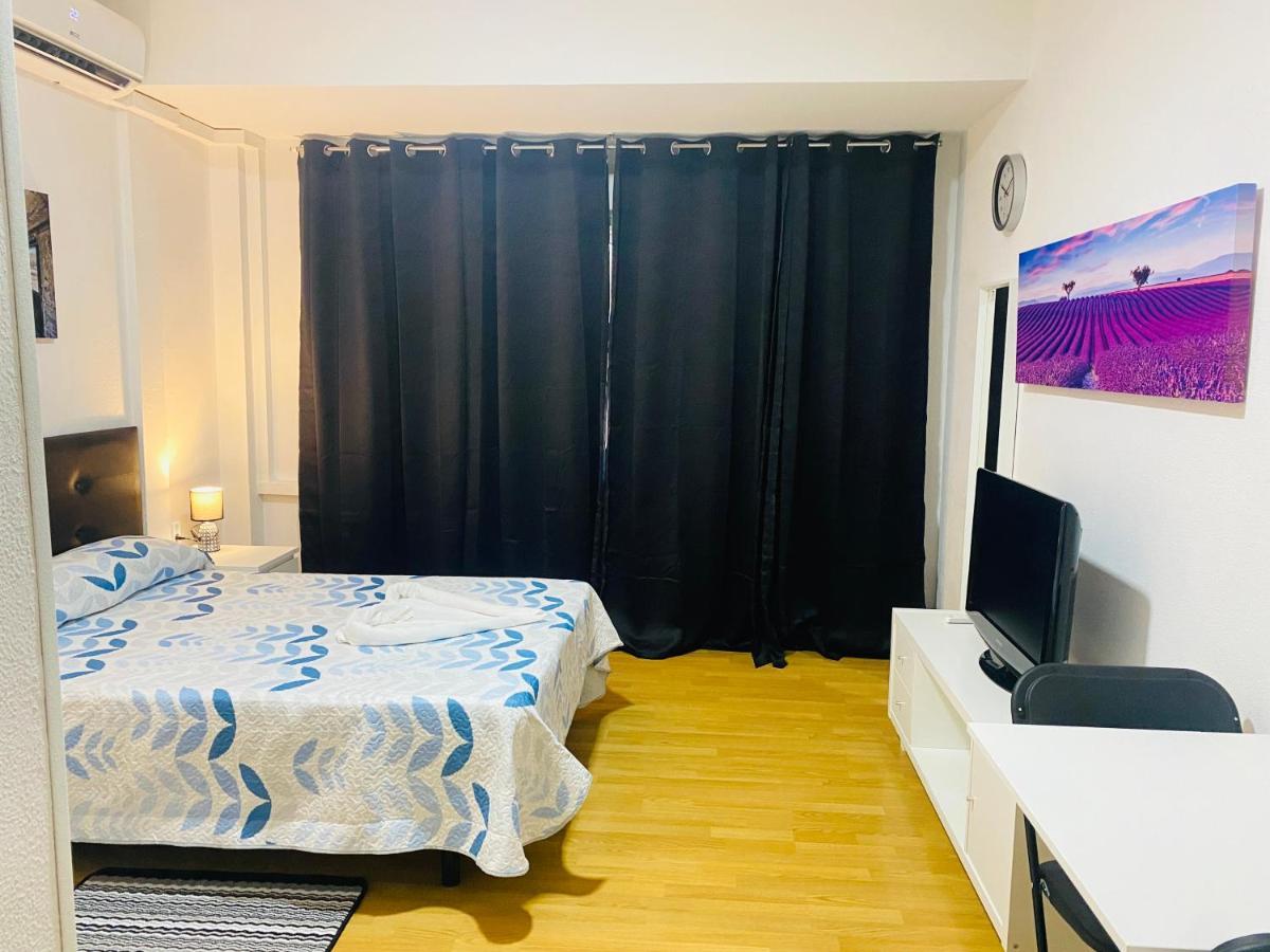 Appartamento Apartamento Familiar Madrid Esterno foto